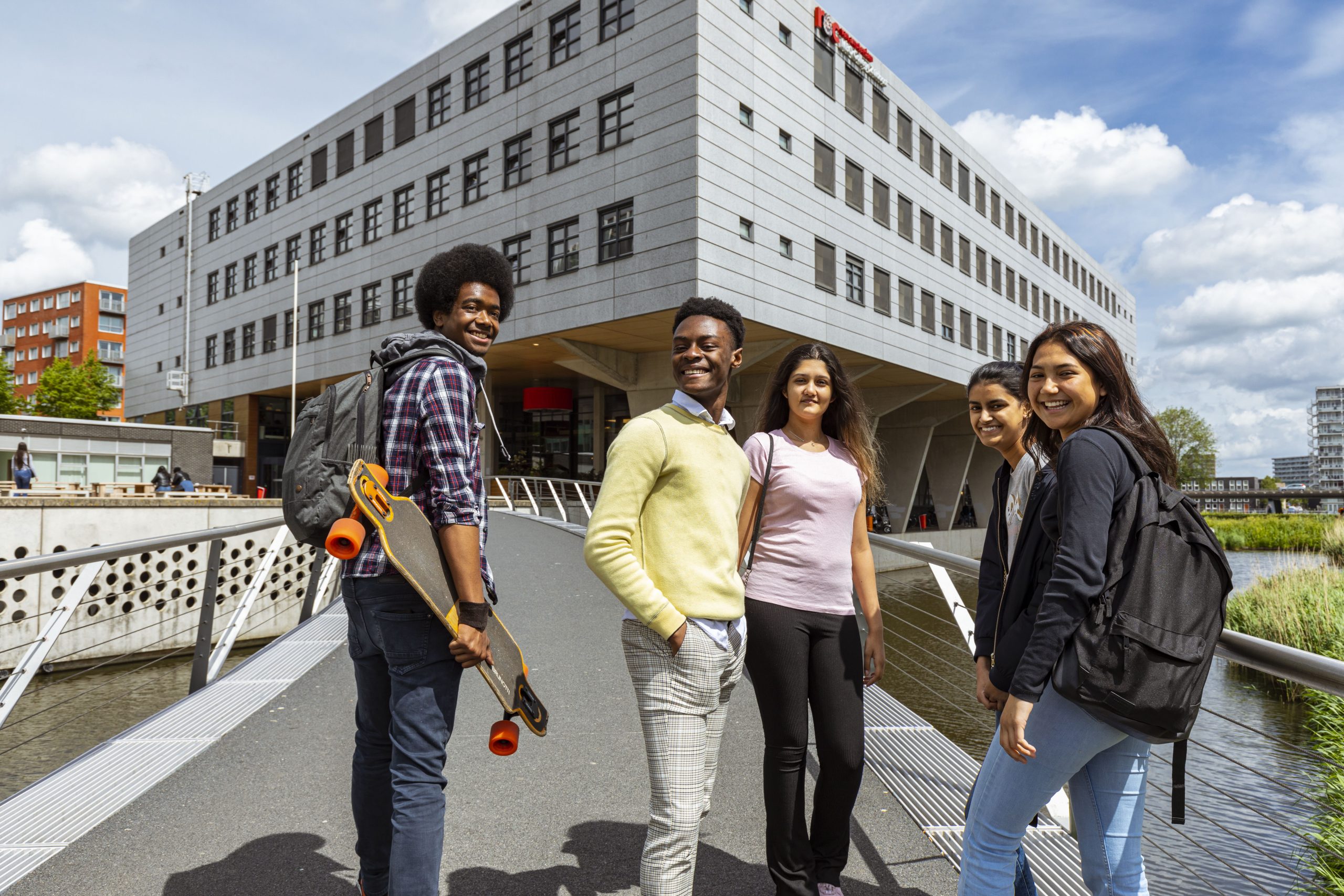 STuderen in Amsterdam Zuidoost